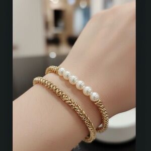 Elegant Gold and Pearl Bracelet Set